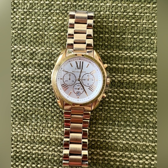 Michael Kors Accessories - Michael Kors large face Gold watch